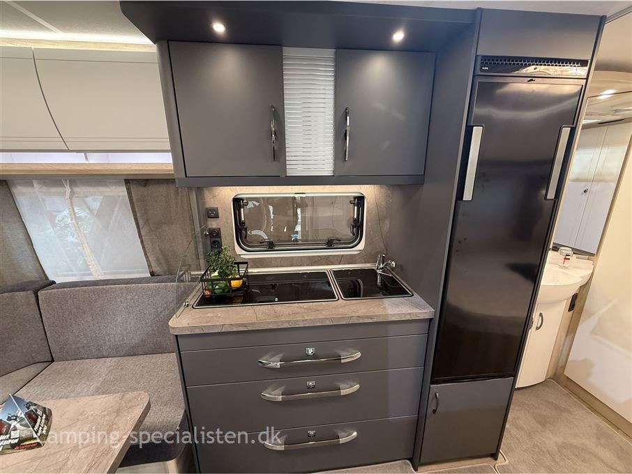 Hobby De Luxe DK-Line 460 UFe